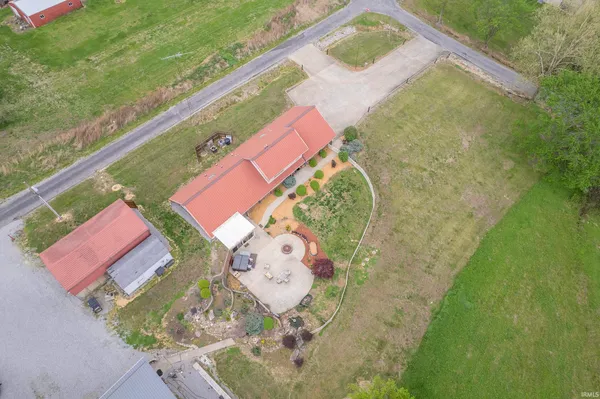 $234,900 | 872 County Road 150 North, Grayville, IL 62844