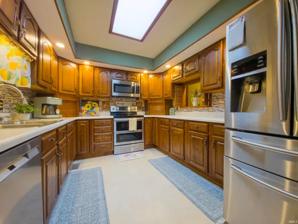 $234,900 | 872 County Road 150 North, Grayville, IL 62844