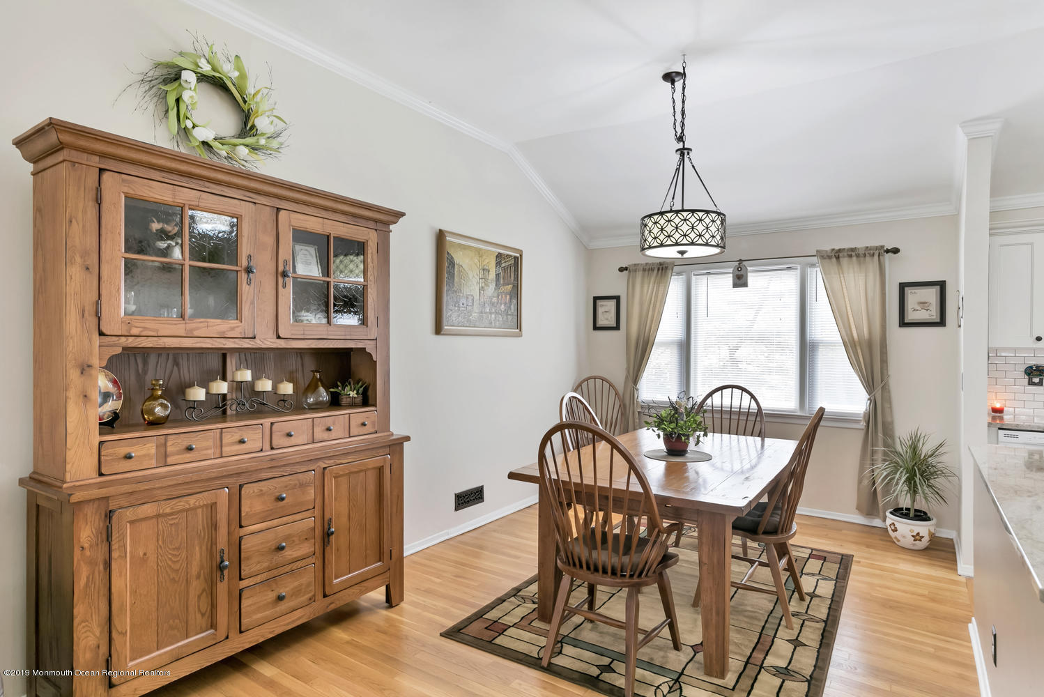267 Edgemoor Road Belford, NJ 07718 - Photo 4 of 20 267 Edgemoor Rd Belford NJ-large-010-6-1