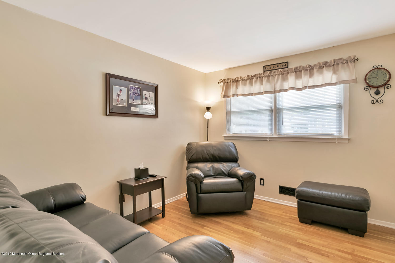267 Edgemoor Road Belford, NJ 07718 - Photo 7 of 20 267 Edgemoor Rd Belford NJ-large-001-2-1