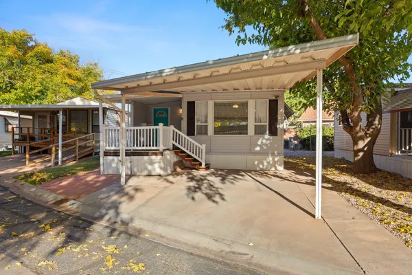 $229,900 | 180 North 1100 East, Unit 8, Washington, UT 84780