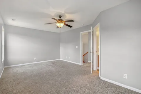 $289,900 | 565 Oakmont Drive, Clarksville, TN 37042