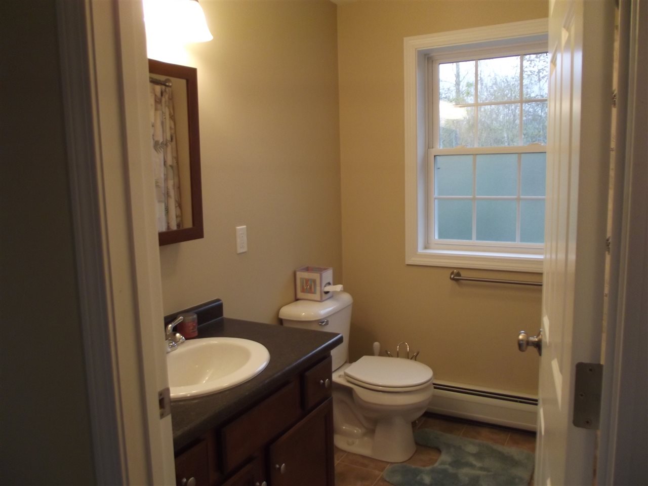 27 Collins Circle Rochester, NH 03867 - Photo 28 of 40