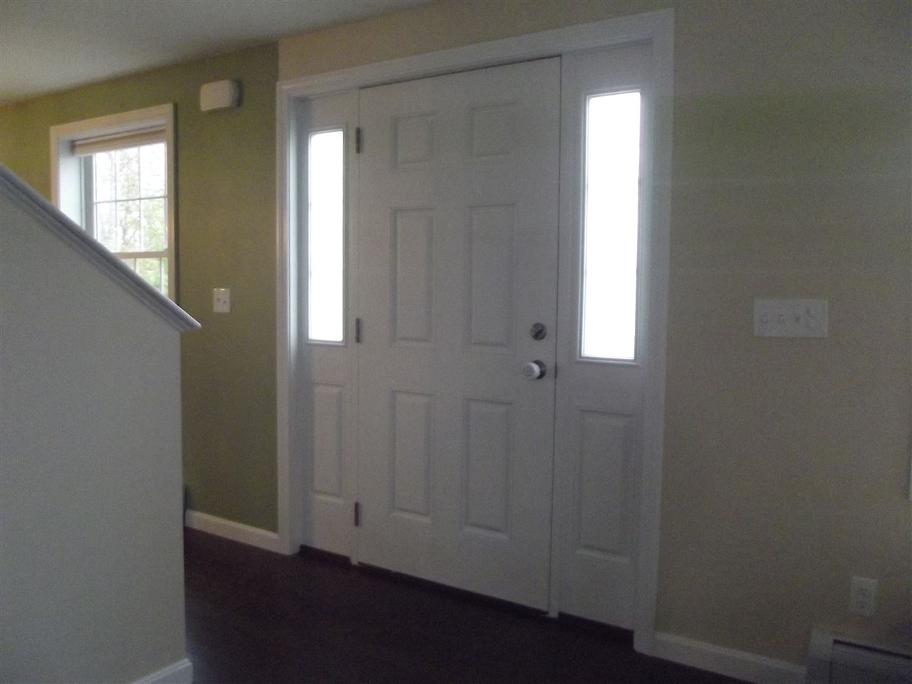 27 Collins Circle Rochester, NH 03867 - Photo 7 of 40
