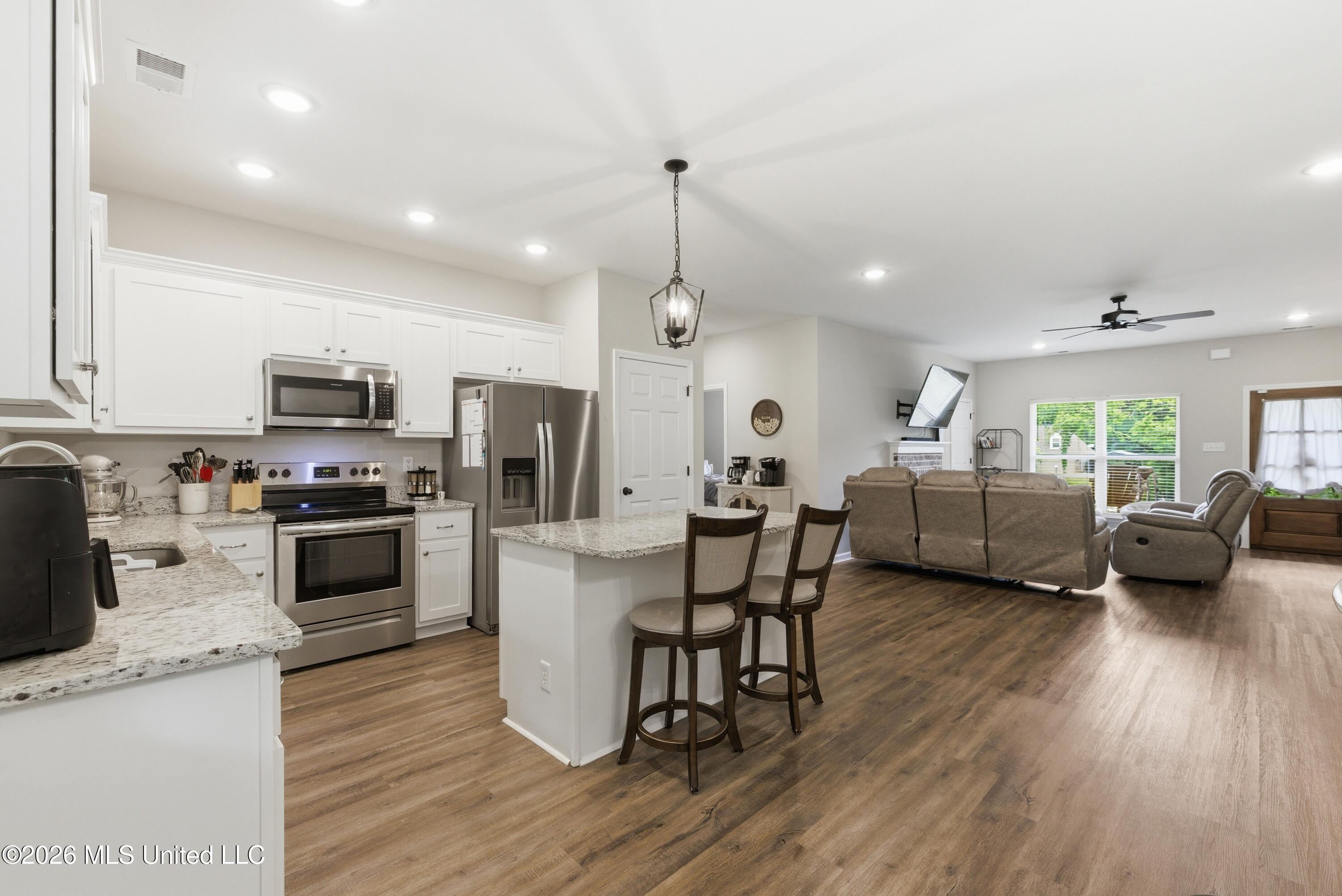 205 Clover Cove Coldwater, MS 38618 - Photo 8 of 29 934A1641