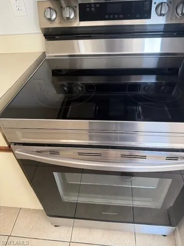 a close view of stove top oven