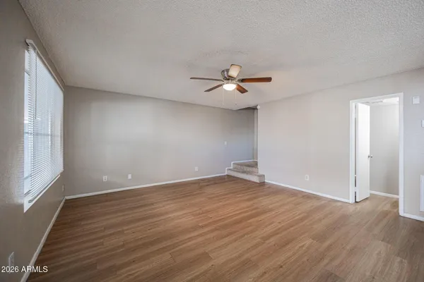 $995 | 2133 West Turney Avenue, Unit B74, Phoenix, AZ 85015