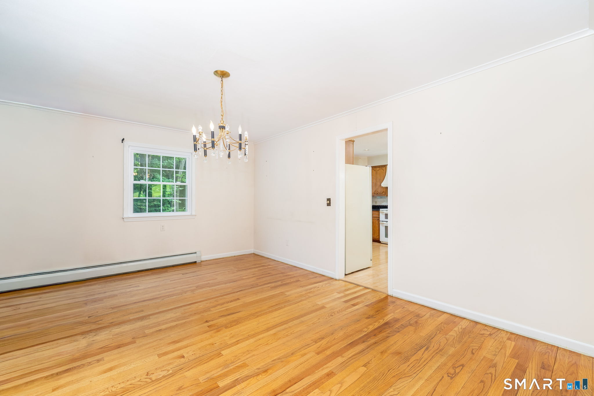 33 Hurds Hill Road Woodbury, CT 06798 - Photo 10 of 40 Formal Dining
