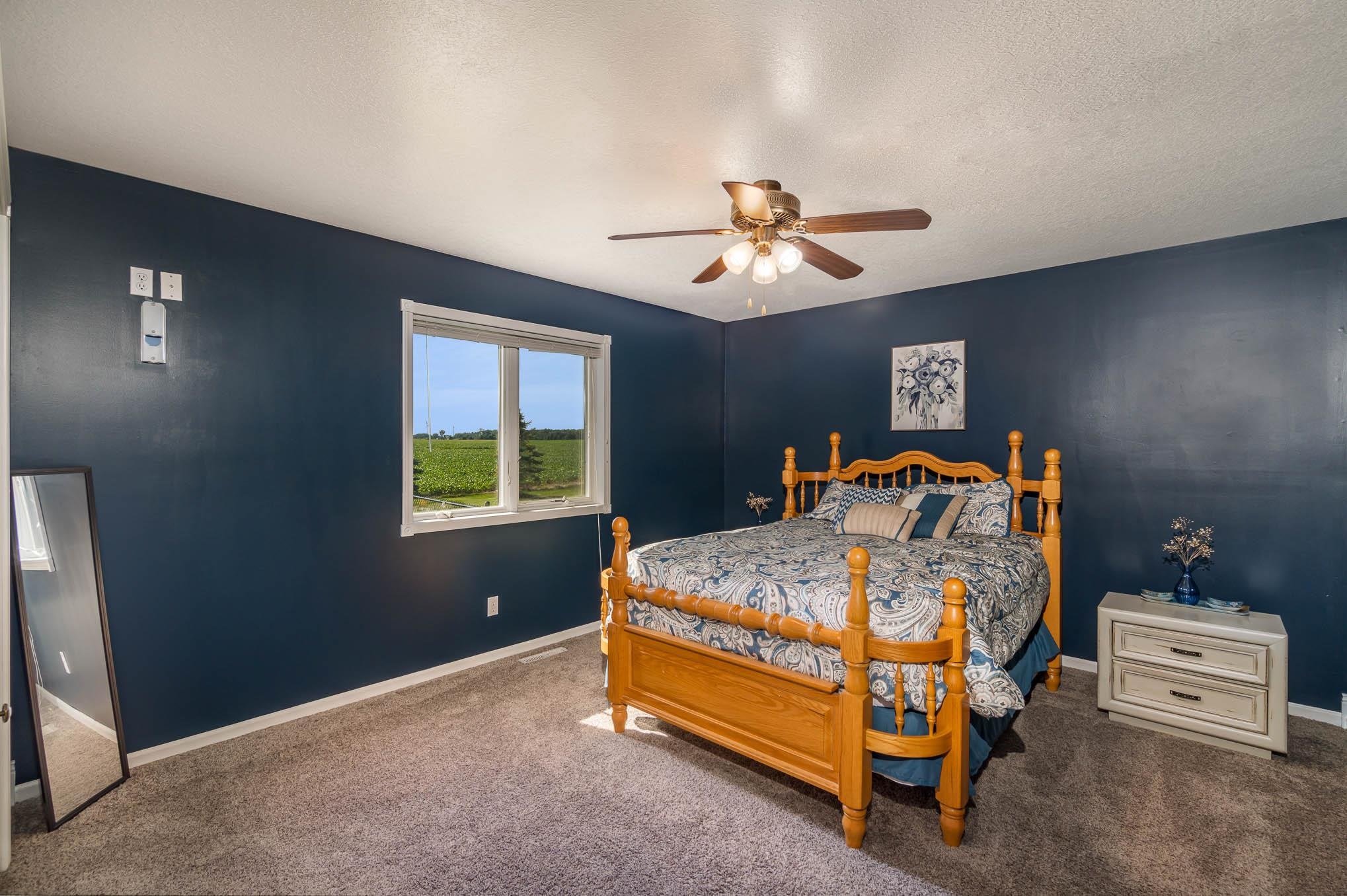 1325 East Baseline Road Mount Pleasant, MI 48858 - Photo 27 of 42 1903663-26.JPG