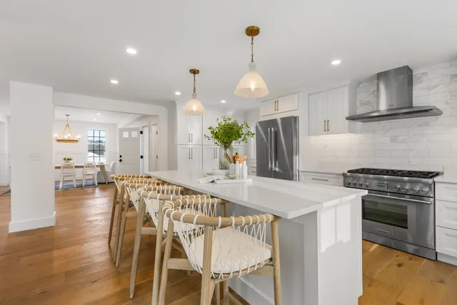 $2,100,000 | 17 Piscassic Road, Newfields, NH 03856