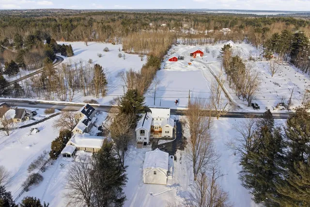 $2,100,000 | 17 Piscassic Road, Newfields, NH 03856