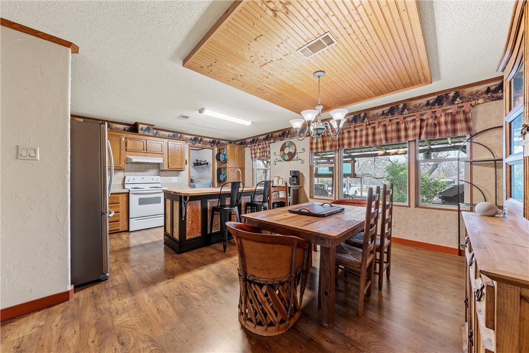 429 Water Tower Road Axtell, TX 76624 - Photo 4 of 25