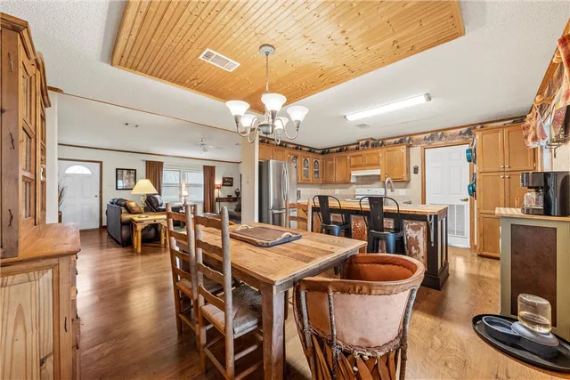 $299,500 | 429 Water Tower Road, Axtell, TX 76624