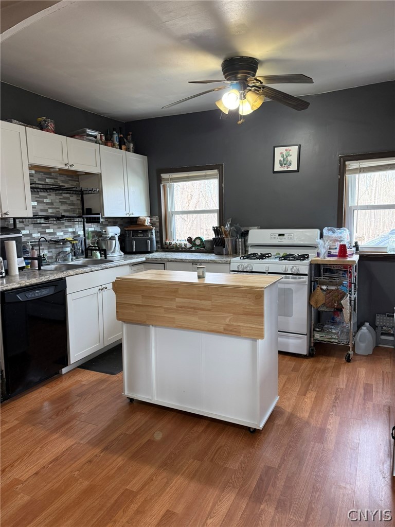 1953 Lamson Road Lysander, NY 13135 - Photo 5 of 23