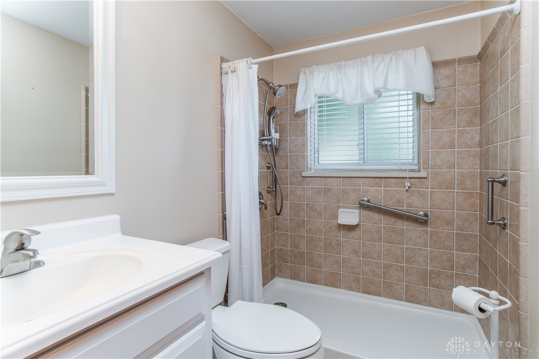 977 Gardner Road Kettering, OH 45429 - Photo 18 of 33 Gallery Image 18