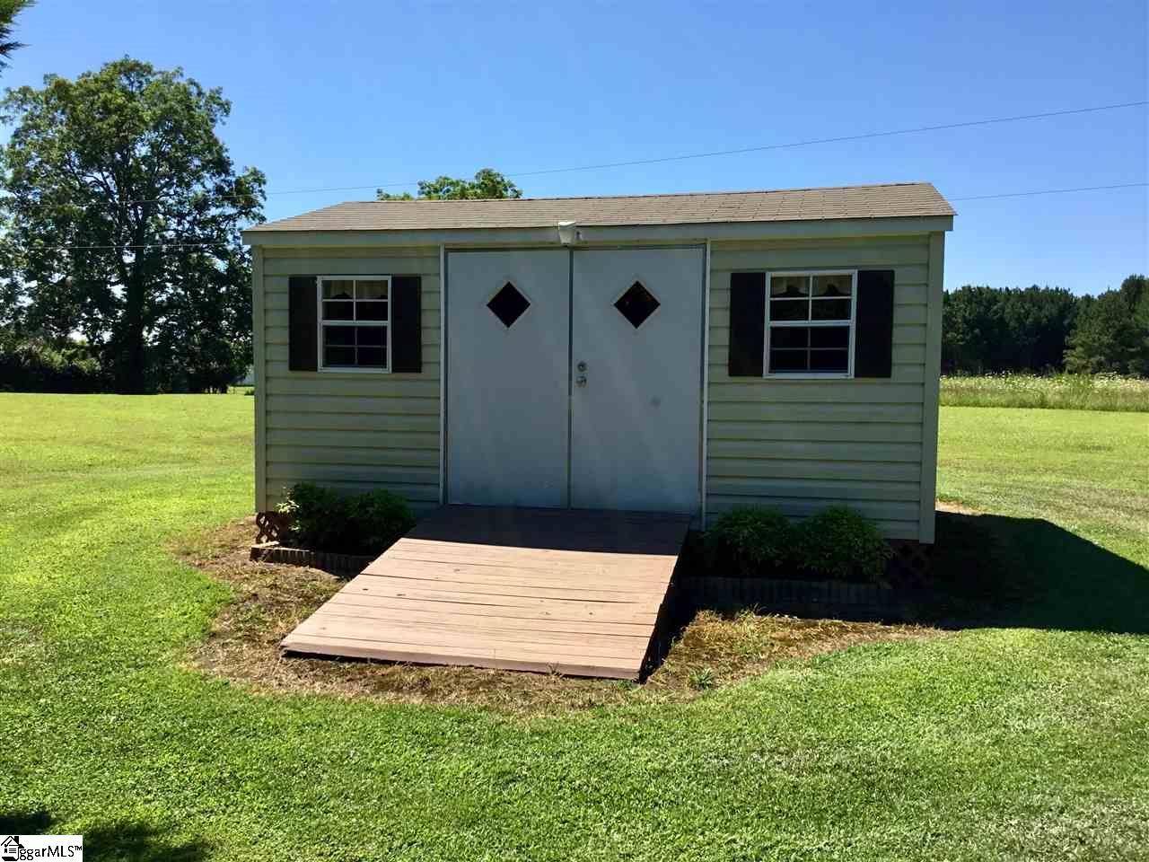 209 Locke Road Belton, SC 29627 - Photo 13 of 14