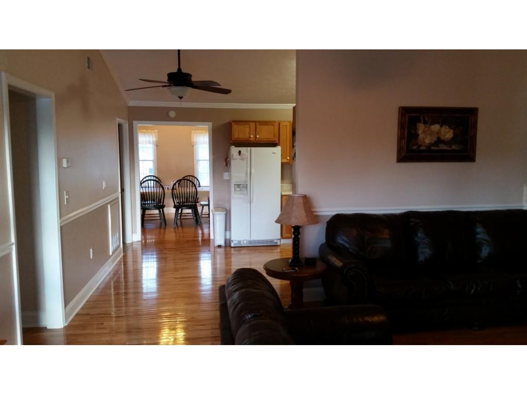 2549 Siam Road Elizabethton, TN 37643 - Photo 3 of 25 Photo 3