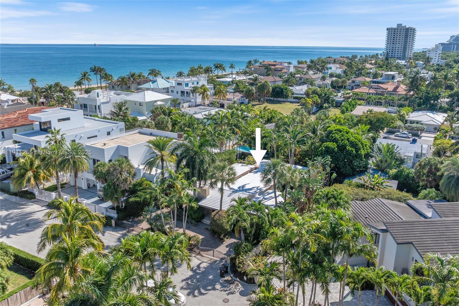 3308 Northeast 16th Place Fort Lauderdale, FL 33305 - Photo 30 of 31 an aerial view of multiple house