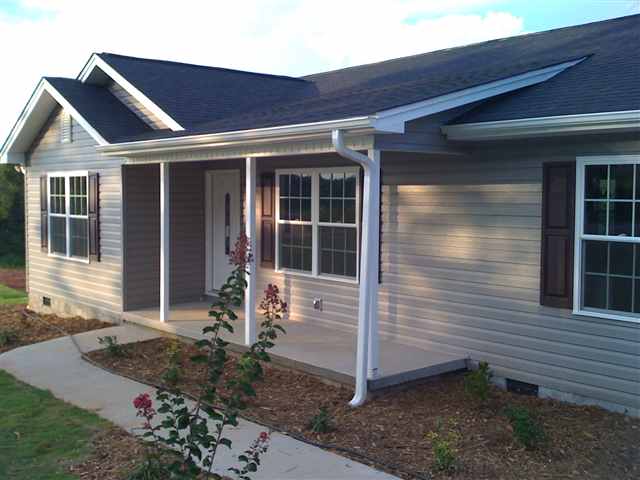 170 Steve Nix Road Seneca, SC 29678 - Photo 2 of 12 Gallery Image 2
