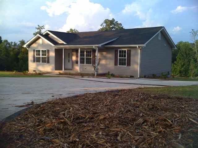 170 Steve Nix Road Seneca, SC 29678 - Photo 5 of 12 Gallery Image 5