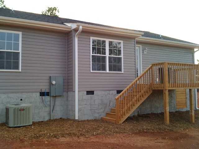 170 Steve Nix Road Seneca, SC 29678 - Photo 6 of 12 Gallery Image 6