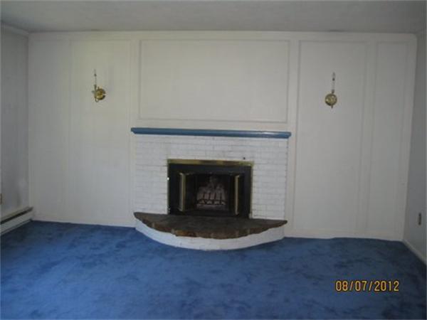 104 Allen Road Berlin, MA 01503 - Photo 8 of 20