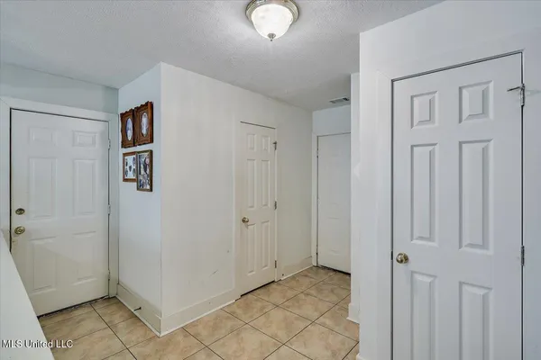 $195,000 | 3118 Tynes Drive, Byram, MS 39272