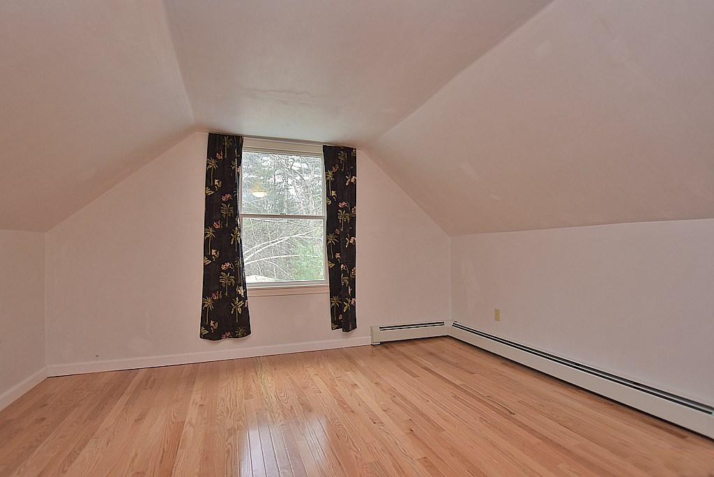 126 East Killingly Road Foster, RI 02825 - Photo 9 of 14