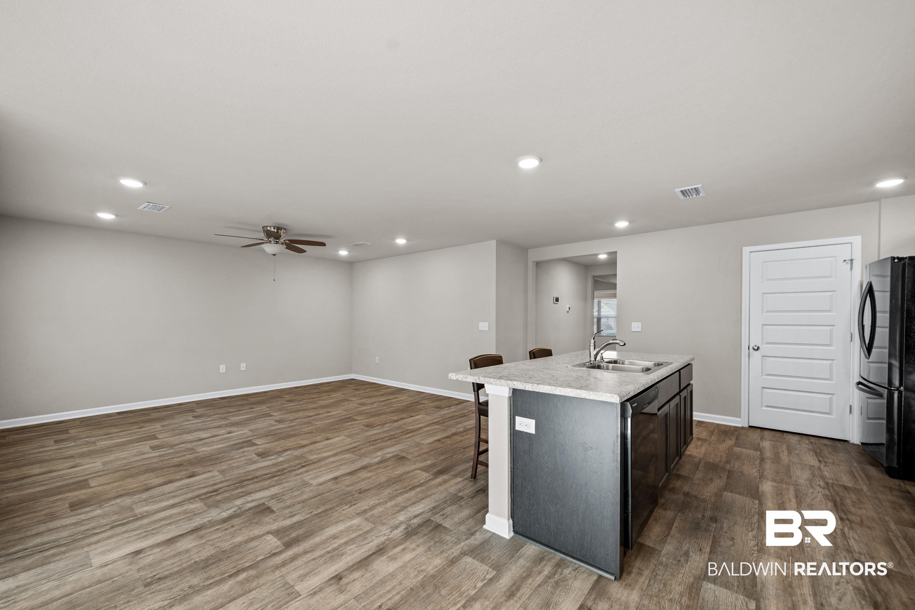 1398 Majesty Loop Foley, AL 36535 - Photo 11 of 27