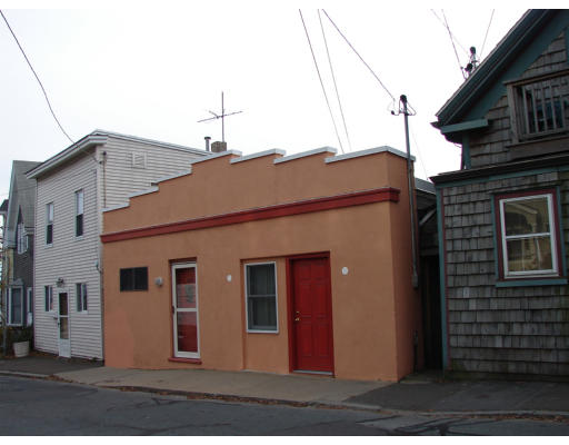 139 A Prospect Street Gloucester, MA 01930 - Photo 1 of 7