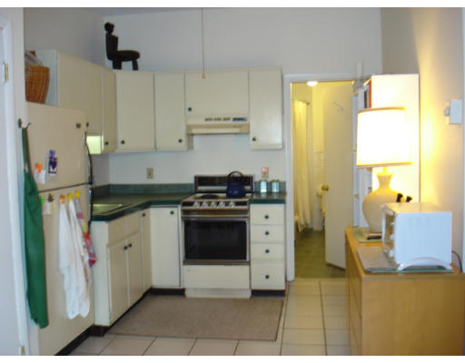139 A Prospect Street Gloucester, MA 01930 - Photo 4 of 7
