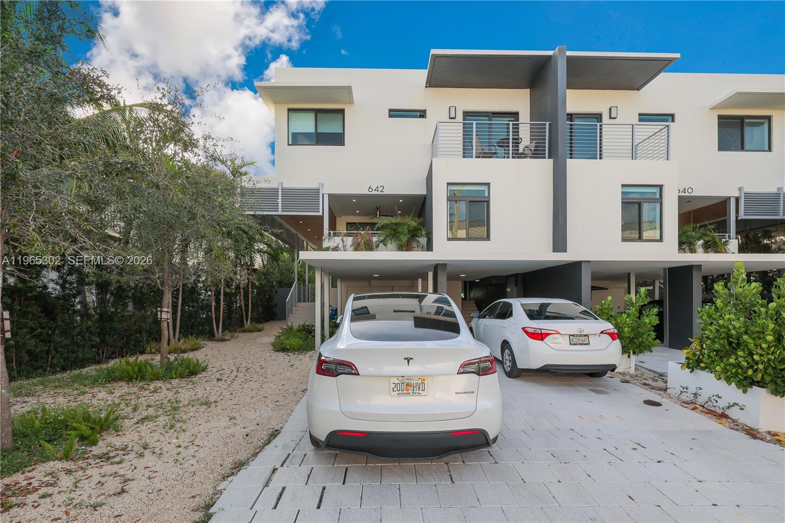 640 Fernwood Road Key Biscayne, FL 33149 - Photo 19 of 25