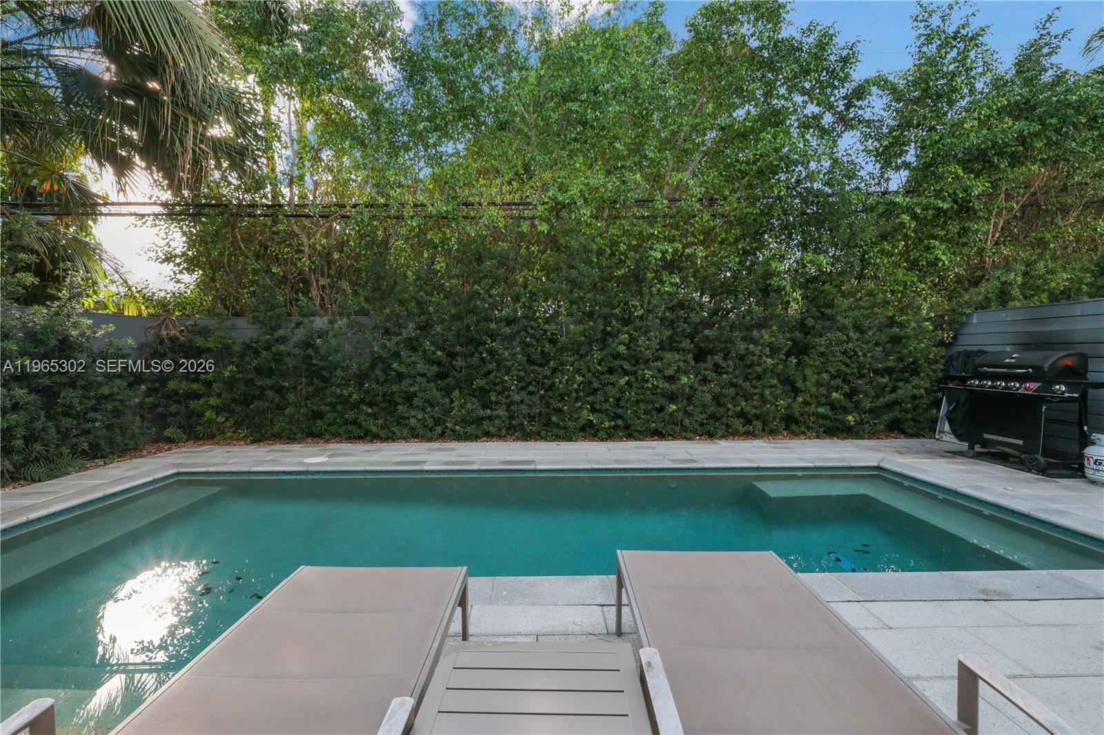 640 Fernwood Road Key Biscayne, FL 33149 - Photo 23 of 25