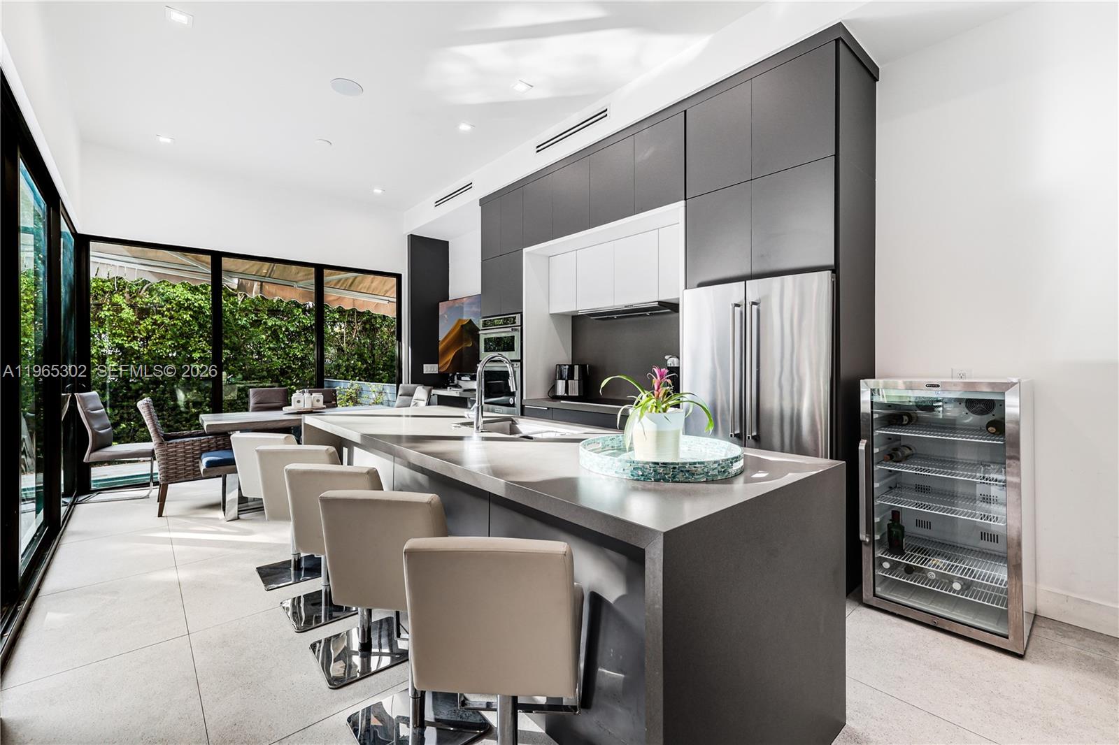 640 Fernwood Road Key Biscayne, FL 33149 - Photo 5 of 25