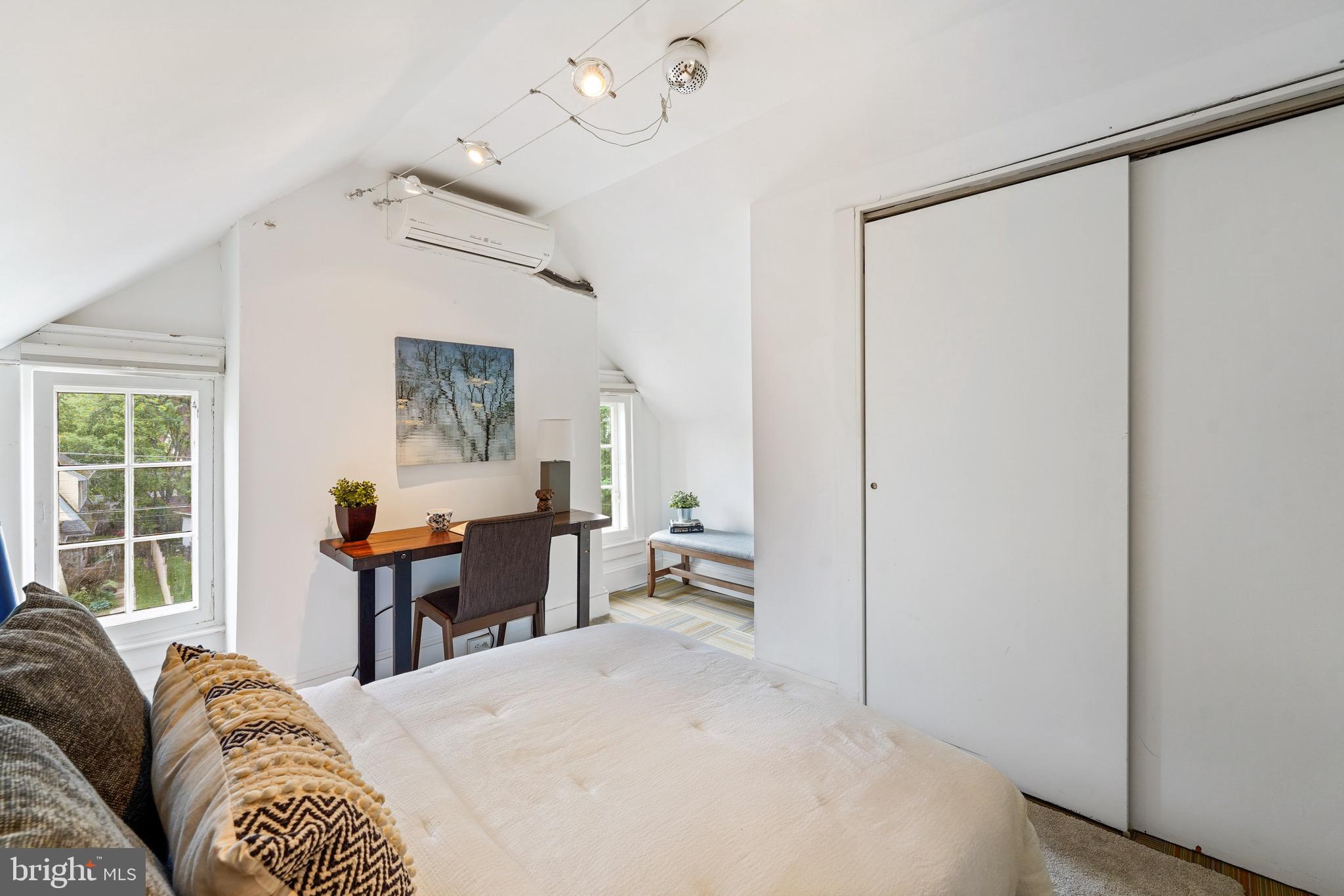 323 Pembroke Road Bala Cynwyd, PA 19004 - Photo 26 of 34 3rd Floor Room