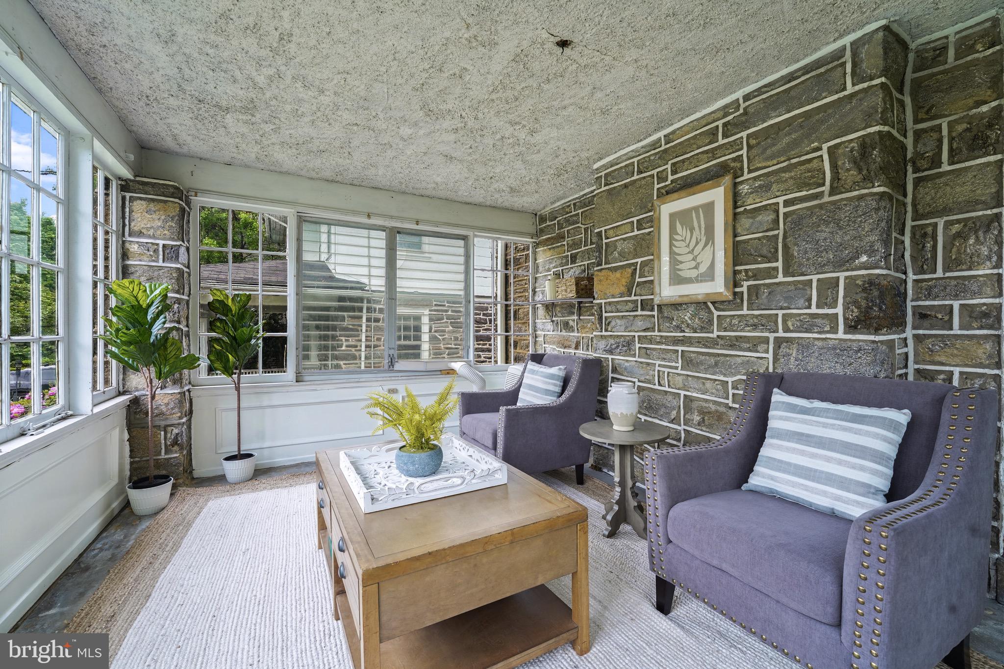 323 Pembroke Road Bala Cynwyd, PA 19004 - Photo 10 of 34 Sun Room/Bonus Room