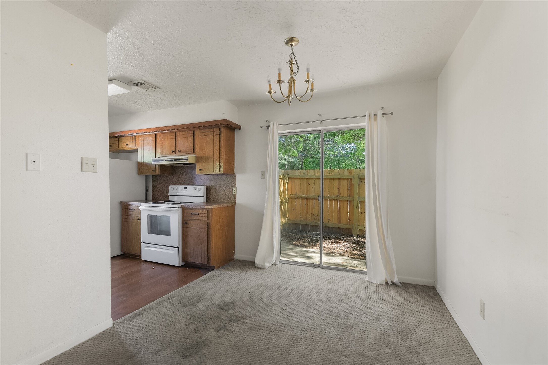 217 Lazy Lane, Unit A Conroe, TX 77301 - Photo 6 of 27