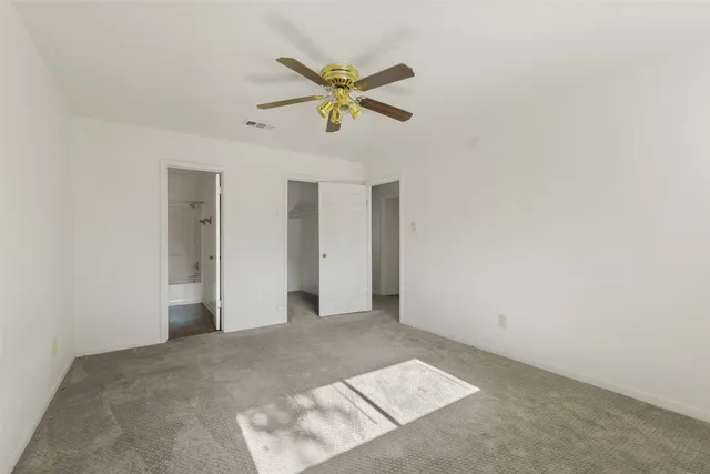 $1,300 | 217 Lazy Lane, Unit A, Conroe, TX 77301