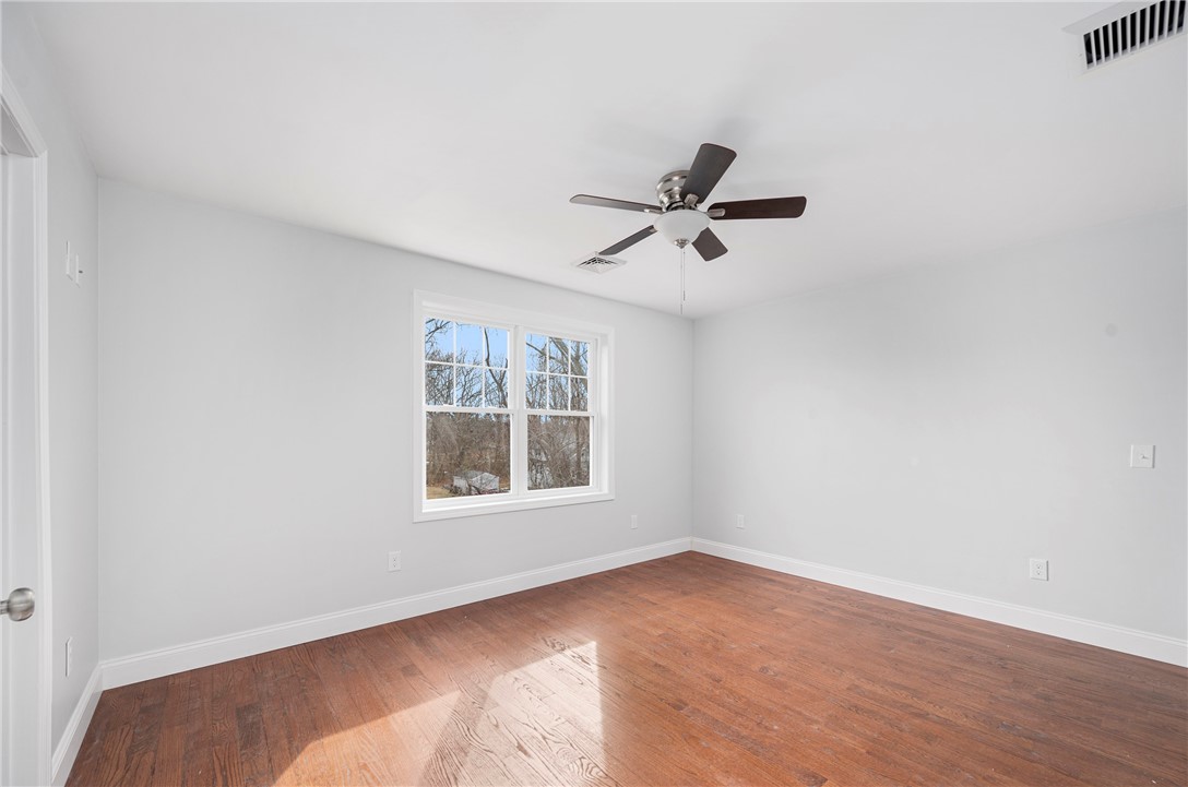 2 Miller Avenue Warwick, RI 02889 - Photo 20 of 24