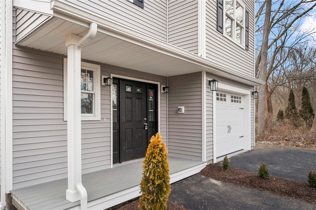 2 Miller Avenue Warwick, RI 02889 - Photo 5 of 24