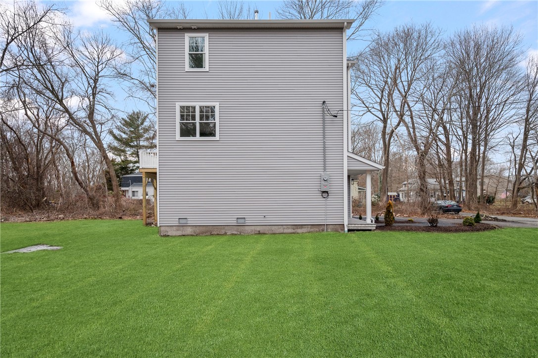 2 Miller Avenue Warwick, RI 02889 - Photo 7 of 24