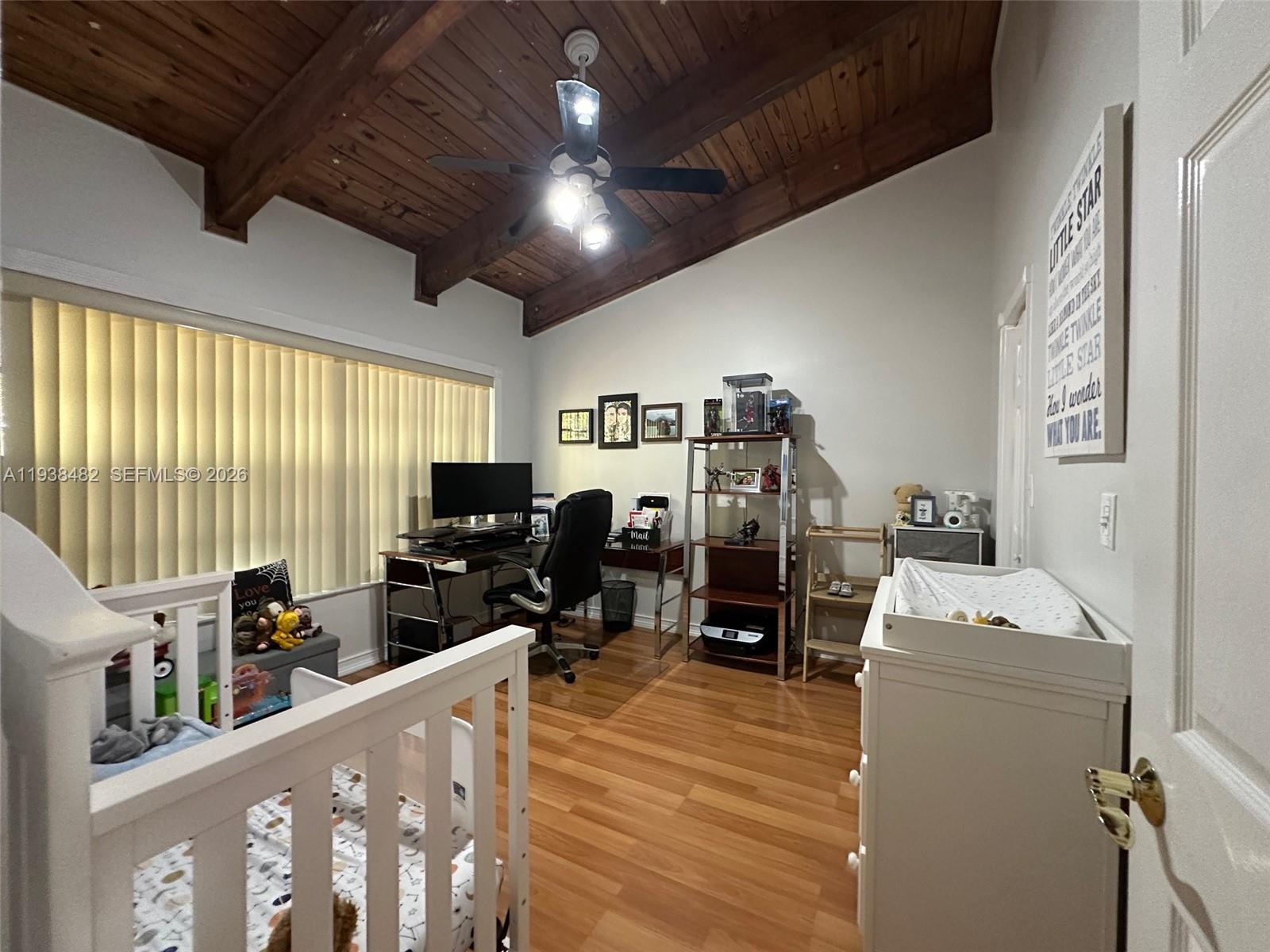 3415 Freedom Drive Hollywood, FL 33021 - Photo 25 of 49 a room with musical instruments