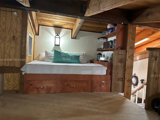 a view of a storage & utility room