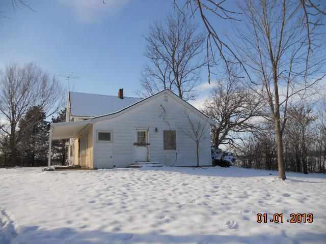 1722 County Road 2453 East Camp Point, IL 62320 - Photo 2 of 7 Gallery Image 2