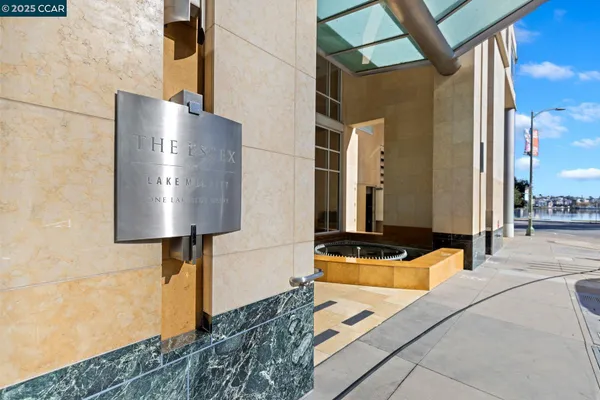 $750,000 | 1 Lakeside Drive, Unit 1404, Oakland, CA 94612