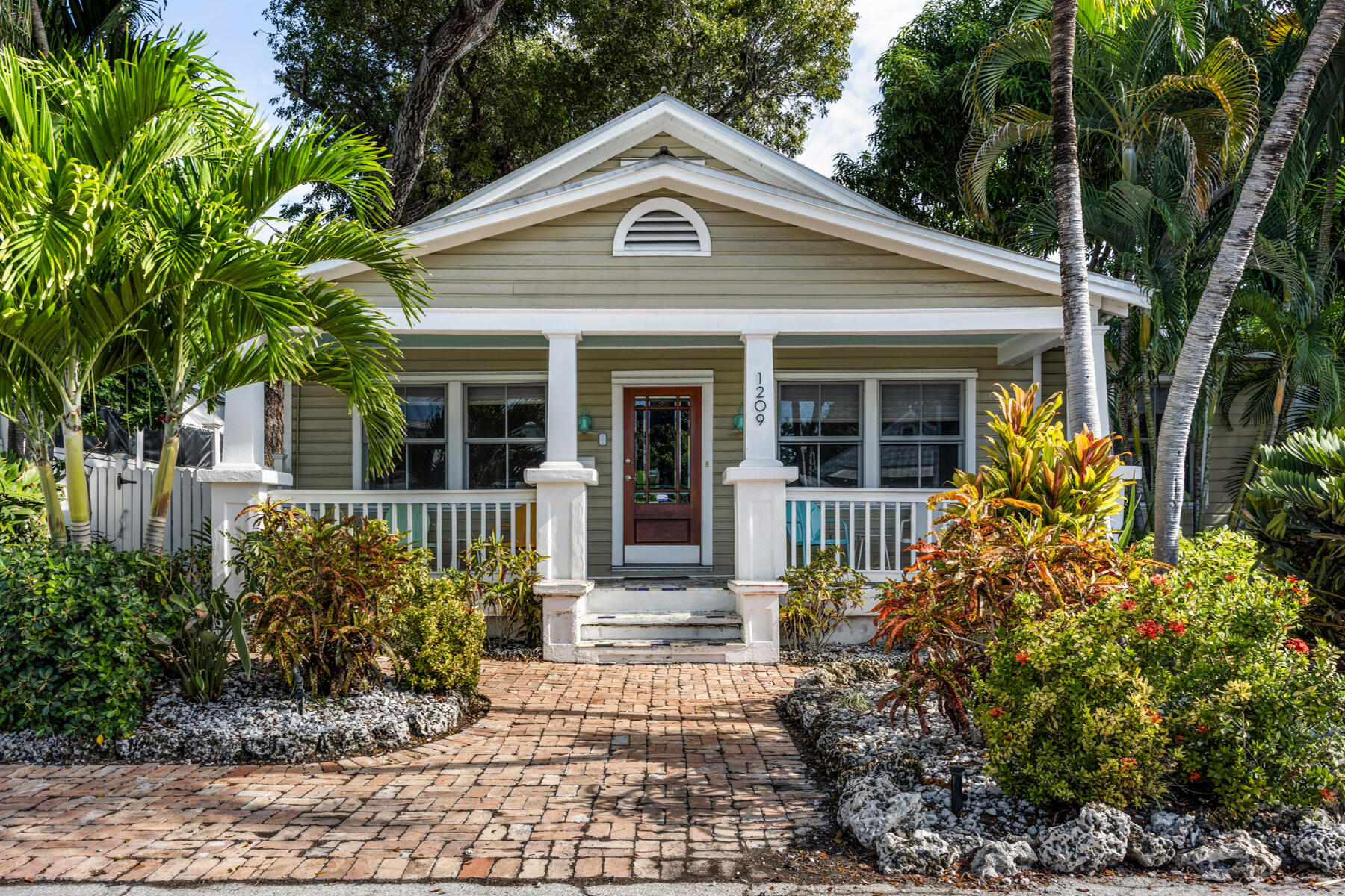 1209 Packer Street Key West, FL 33040 - Photo 5 of 65 1209 Packer St_1oakstudios_04