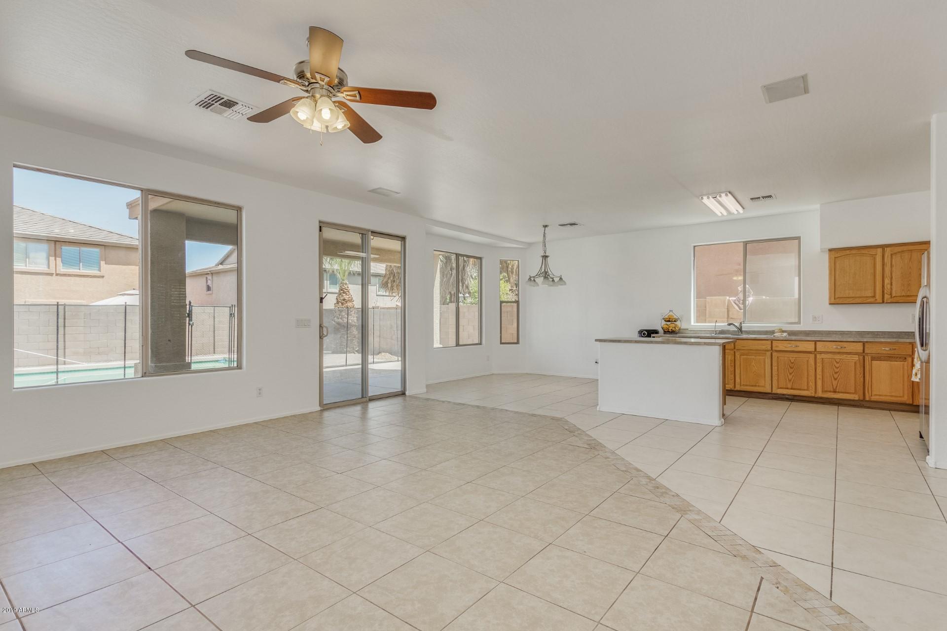 2922 West Maldonado Road Phoenix, AZ 85041 - Photo 14 of 45 Maldonado (9)
