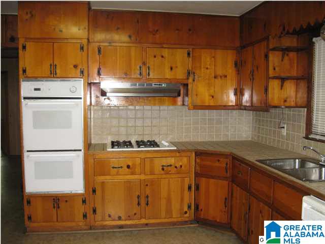76 Martin Street Springville, AL 35146 - Photo 11 of 20