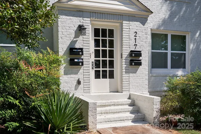 $1,865,000 | 217 Circle Avenue, Charlotte, NC 28207