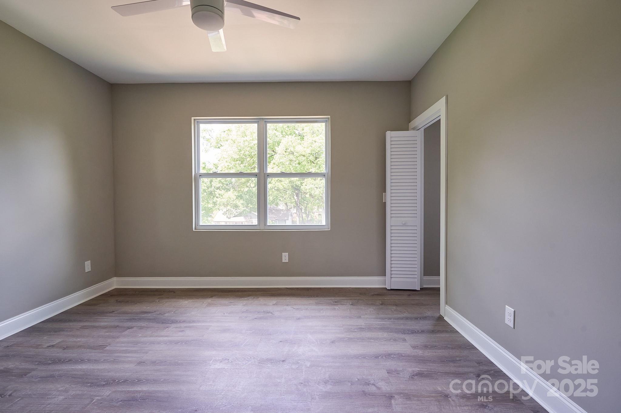 217 Circle Avenue Charlotte, NC 28207 - Photo 25 of 27